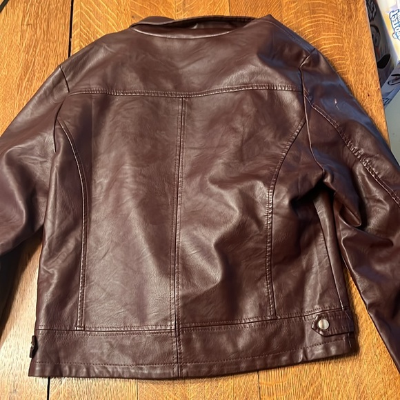Gorgeous Faux Leather jacket - Picture 7 of 7